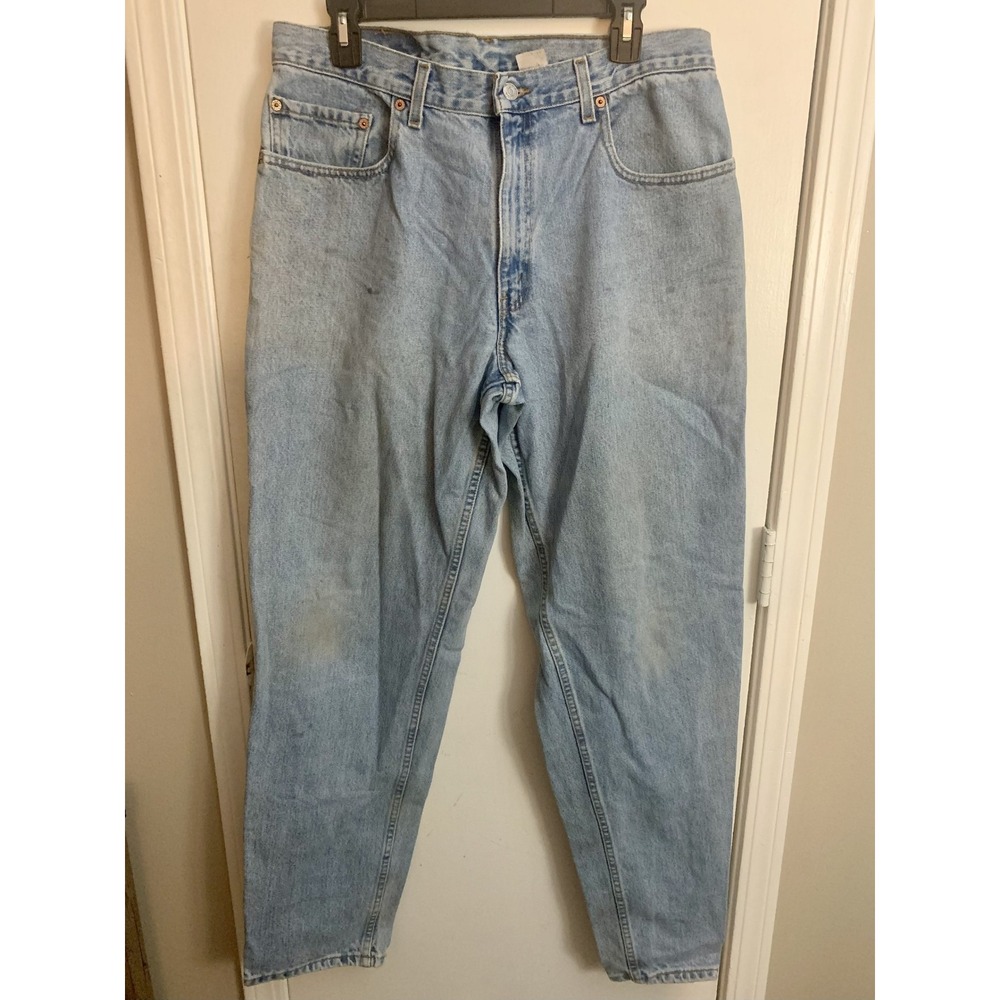 Vintage Levis 560 Relaxed Fit Jeans Mens Size 34x34 Light Wash Denim